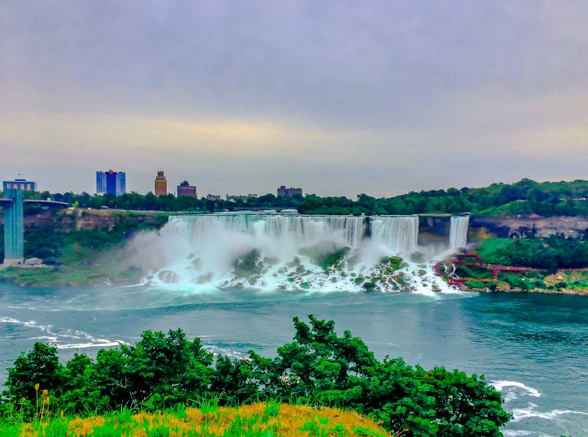 American Falls panorama — the sheer curtain of water cascading into the gorge